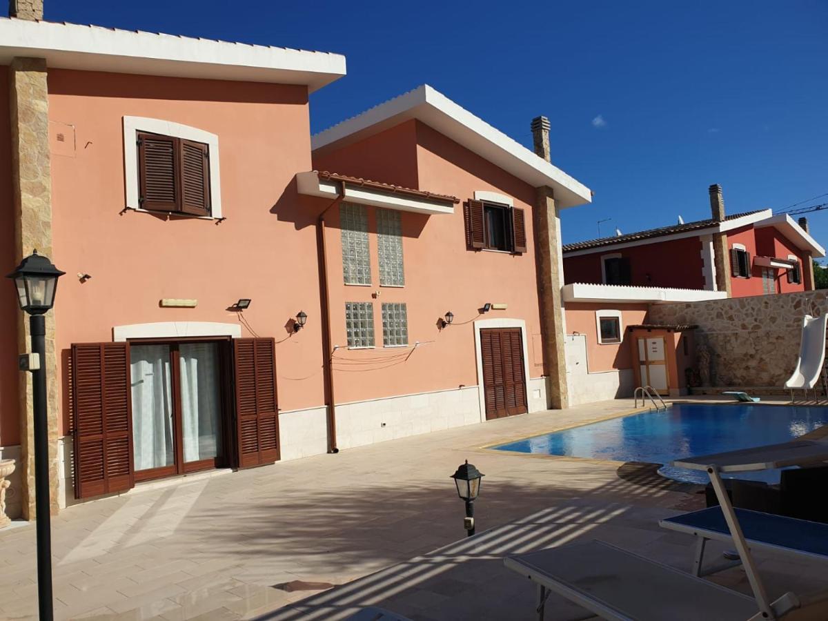 Bed And Breakfast Villa Fatima Trani Eksteriør bilde