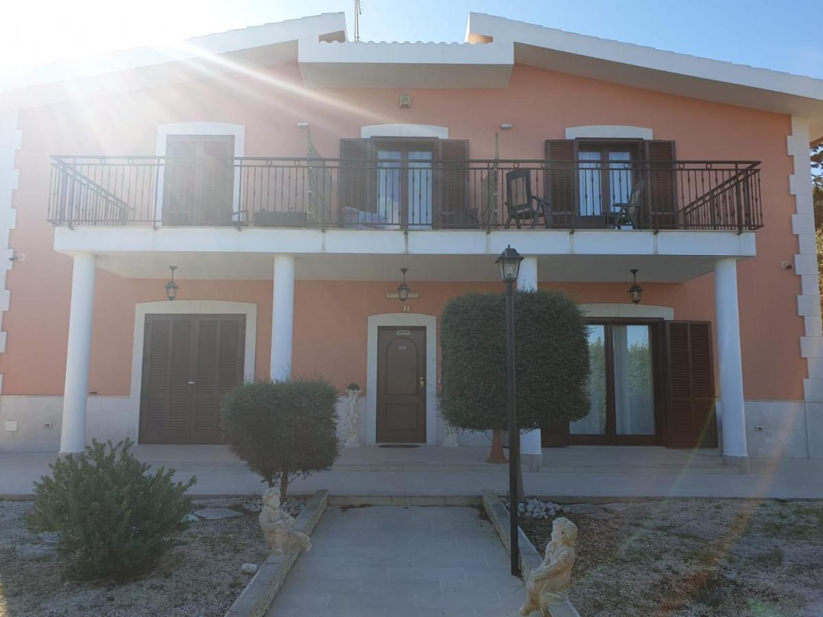 Bed And Breakfast Villa Fatima Trani Eksteriør bilde