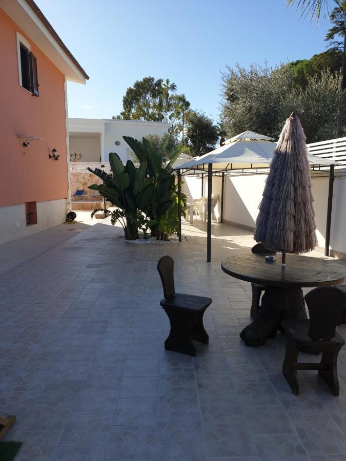 Bed And Breakfast Villa Fatima Trani Eksteriør bilde