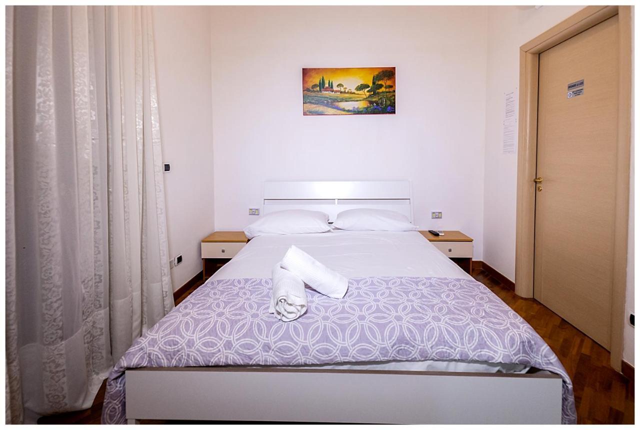 Bed And Breakfast Villa Fatima Trani Eksteriør bilde